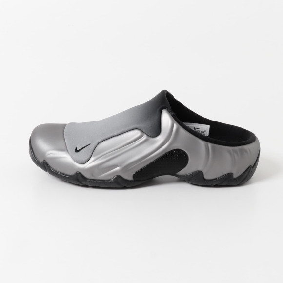 【NIKE】未来感あるシルエットと履きやすさを両立したサンダルスニーカー