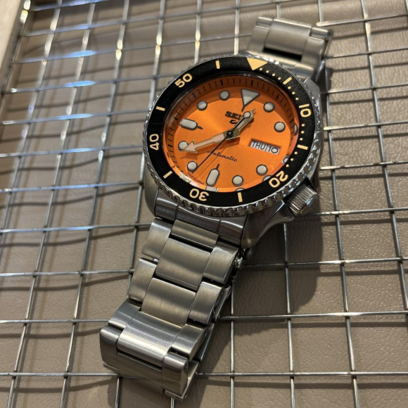 【SEIKO 5 SPORT】アクティブに使える機械式時計？