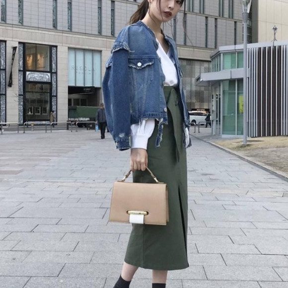 大人気ペンシルスカート♡