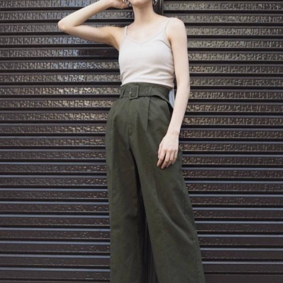 大人気チノパン♡