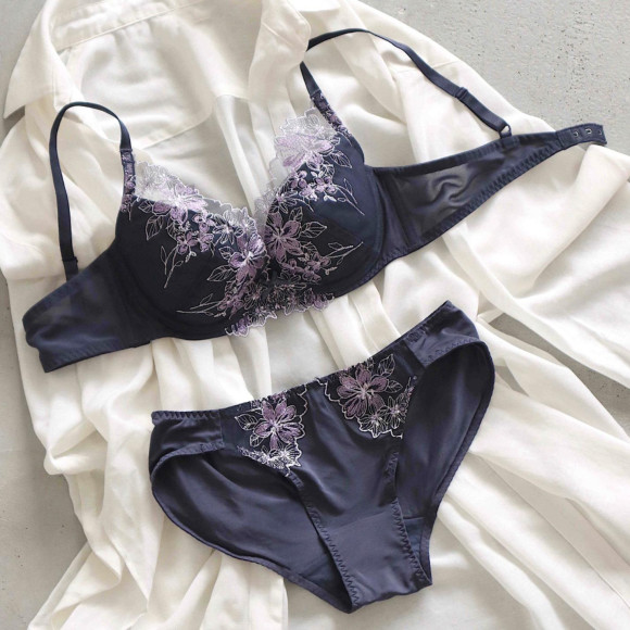 New Arrival Daily AMOSTYLE♬