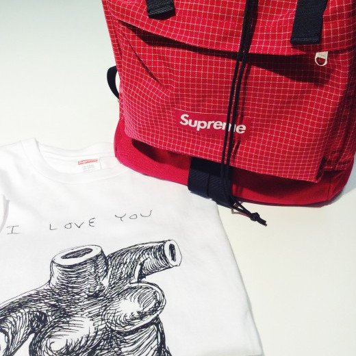 【NEW ARRIVAL】0422  Supreme