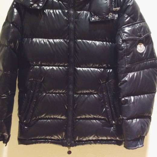 メンズ・レディース共にMONCLER入荷！