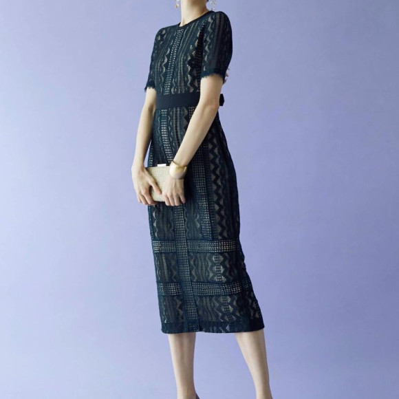 new ジオメトリックレースドレス
