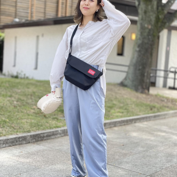 Manhattan Portage FUKUOKA ~シンプルで服にも合わせやすさ抜群なメッセンジャーバッグ！ ~