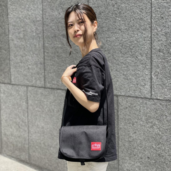 Manhattan Portage FUKUOKA ~【ニューモデル】~ラウンド形が特徴のショルダーバッグ！！~