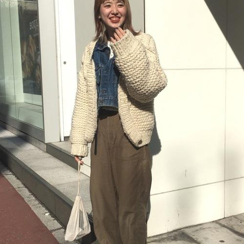 ペルーカーデ中にアウター着ちゃ...