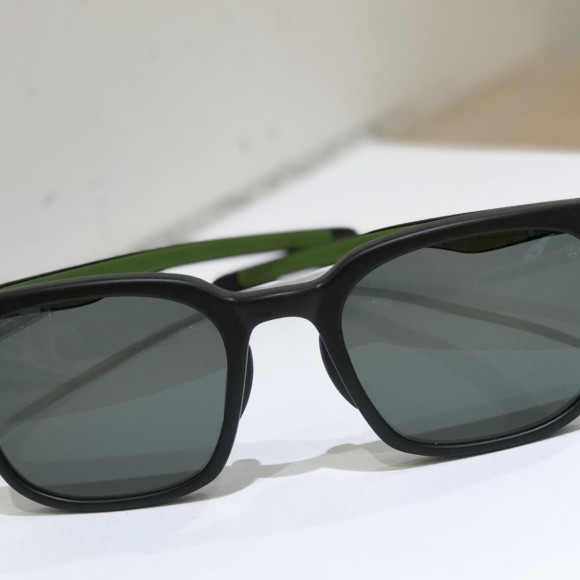 Eyevol × POKERFACE limited color