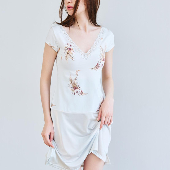 【帶腋下汗墊】評論高評價!穿連衣裙的美輪廓。