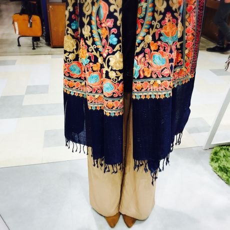 アーリ刺繍大判ストール001