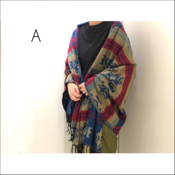 TRIVAL BLANKET
