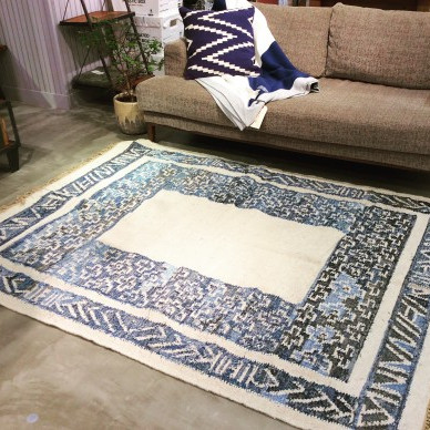 LEEDS RUG