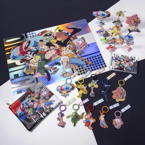 【新商品】「ONE PIECEの日」を記念して「STRAW HAT CREW」グッズが新登場！オーロラポスターや2連カラーアクリルキーホルダーなどがラインナップ！