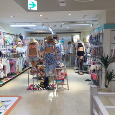 福岡・天神地区☆リゾート水着ショップPEAK&PINE福岡パルコ7階！レディース＆メンズ水着お取り扱い中です♪