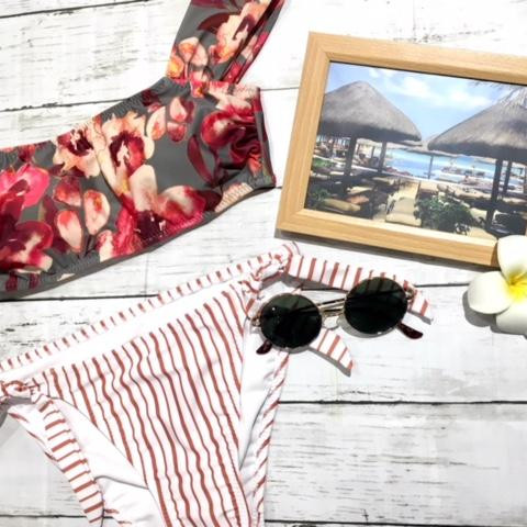 福岡・天神リゾート 水着ショップ PEAK&PINE福岡パルコ店☆ 花柄×ストライプのトレンドMIXマッチスタイル♪