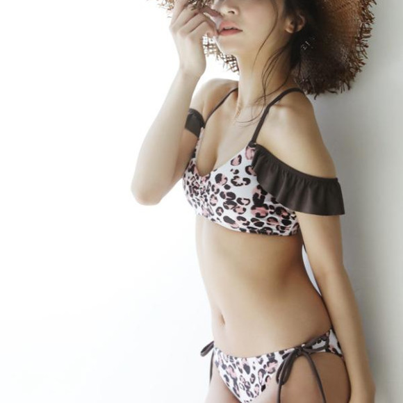 福岡・天神リゾート　水着ショップ　PEAK&PINE　福岡パルコ店☆ トレンド真っ只中！レオパード柄(ヒョウ柄）の水着が新登場！
