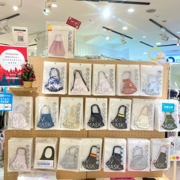  福岡・天神リゾート　水着ショップ　PEAK&PINE　福岡パルコ店☆ ※まだまだ必須※マスク取り扱ってますよ♪