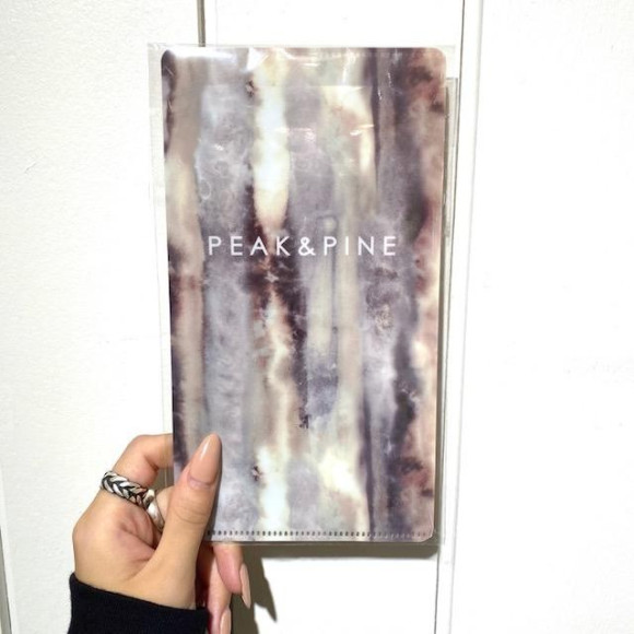 福岡・天神リゾート　水着ショップ　PEAK&PINE　福岡パルコ店☆　大人気マスクケース！しっかり予防もケースからっ