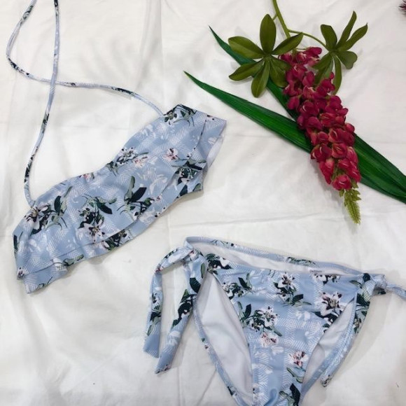 福岡・天神リゾート　水着ショップ　PEAK&PINE　福岡パルコ店☆　チェックと花柄であざと可愛く♡