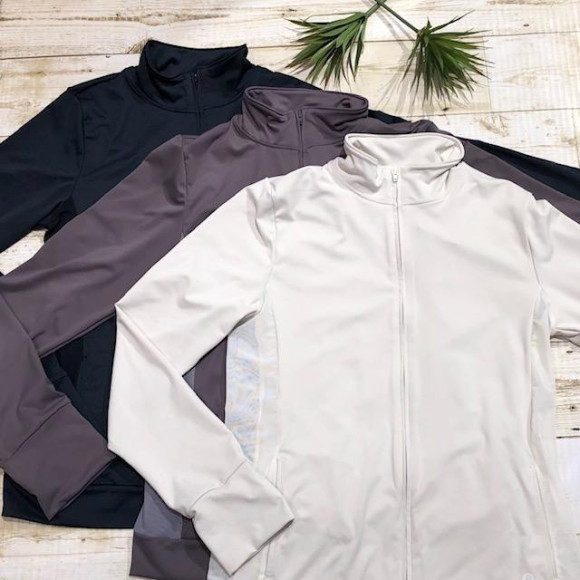 福岡・天神リゾート　水着ショップ　PEAK&PINE　福岡パルコ店☆　プラスワンアイテムで日焼け対策ばっちり♡
