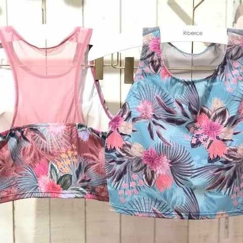 福岡・天神リゾート　水着ショップ　PEAK＆PINE　水着としてもＯＫ！花柄×派手カラーブラトップ♥