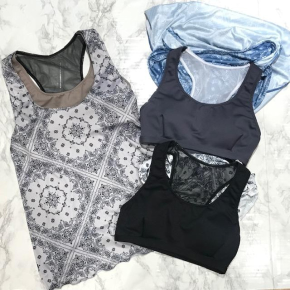 福岡・天神リゾート　水着ショップ　PEAK＆PINE　水陸両用アイテム！！お腹が隠れるトップス☆ヨガ・ジム・ピラティスにも◎
