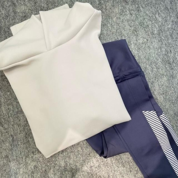 福岡・天神リゾート　水着ショップ　PEAK＆PINE　さり気ないボーダーが◎ハイウエストフルレギンス　【ヨガ　トレーニング　ヨガウェア　トレーニングウェア　ジム　秋冬水着】