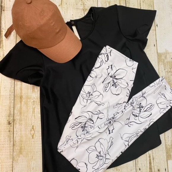 福岡・天神リゾート　水着ショップ　PEAK＆PINE　色んなシーンで大活躍☆　水陸両用シンプルTシャツブラ♡