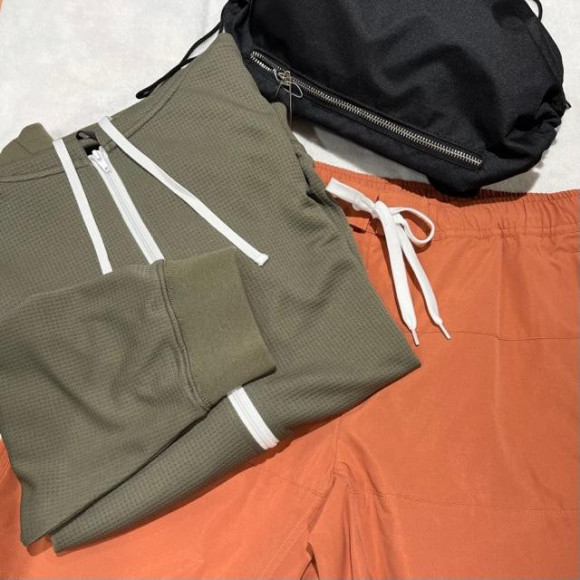 着回ししやすい★無地サーフパンツ♪【福岡水着　天神水着　リゾート水着　ALBOVE　ヨガ　ジム　PEAK＆PINE　メンズ水着】