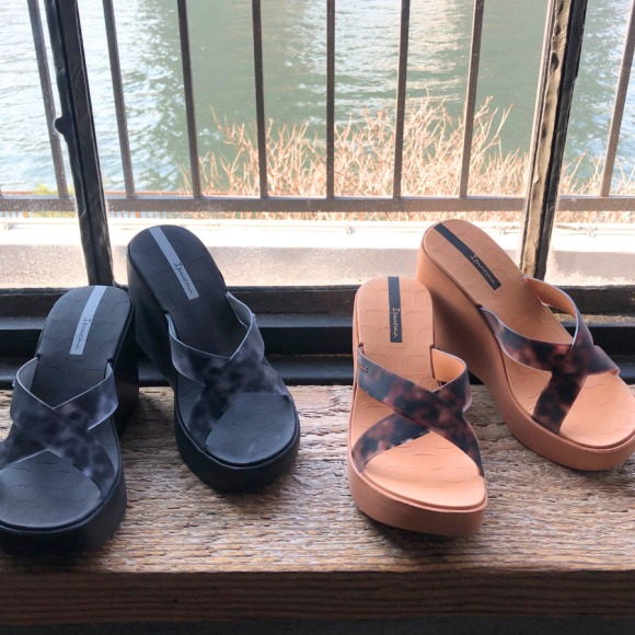 ビーチサンダルあります♡【福岡水着　天神水着　リゾート水着　ALBOVE　ヨガ　ジム　PEAK＆PINE　メンズ水着】