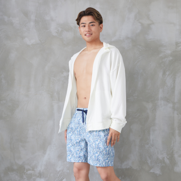 普段使いも◎遊び心のある小花柄サーフパンツ❀【福岡水着　天神水着　リゾート水着　ALBOVE　ヨガ　ジム　PEAK＆PINE　メンズ水着】