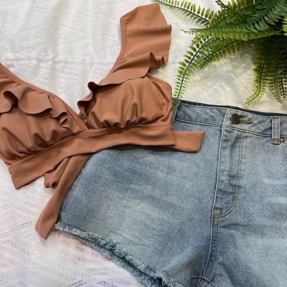 見た目がとっても可愛い♥フレアショルダービキニ♡【福岡水着　天神水着　リゾート水着　ALBOVE　ヨガ　ジム　PEAK＆PINE　メンズ水着】