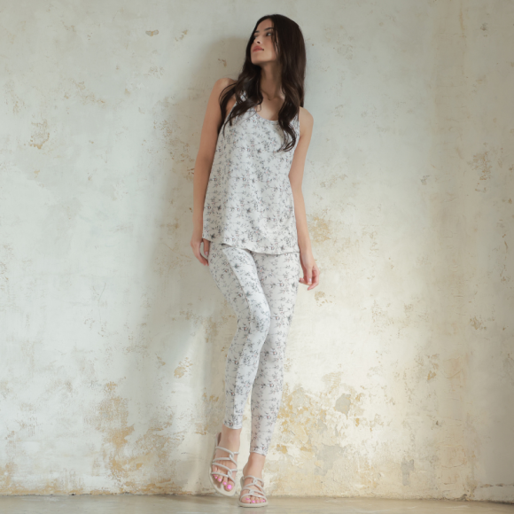 ヨガ初心者さん必見！おすすめコーデはこれ♡【福岡水着　天神水着　リゾート水着　ALBOVE　ヨガ　ジム　PEAK＆PINE　メンズ水着】