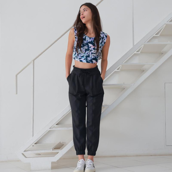 Recommended jogger pants that are very popular with soft comfort ♡ [Fukuoka Swimsuit Tenjin Swimsuit Resort Swimsuit ALBOVE Yoga Gym PEAK & PINE Men's Swimsuit]