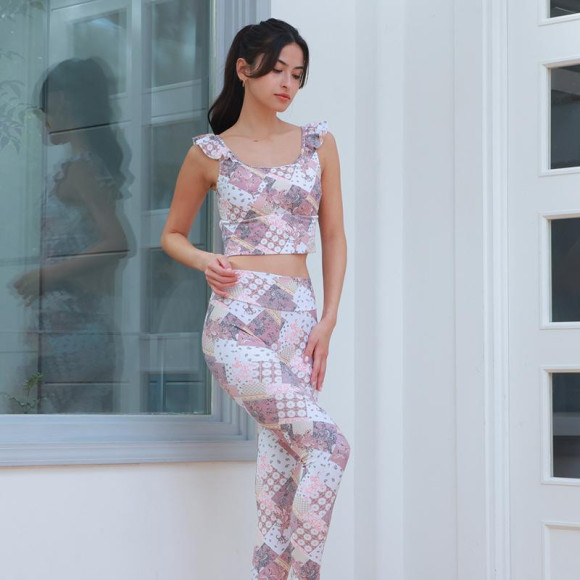 It goes well with any series! Ethnic Pattern Yoga Wear ♬ [Fukuoka Swimsuit Tenjin Swimsuit Resort Swimsuit ALBOVE Yoga Gym PEAK & PINE Men Swimsuit]