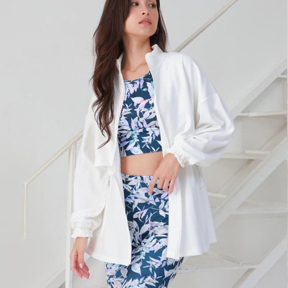 Recommended outerwear for the coming season ♪ 【Fukuoka Swimsuit Tenjin Swimsuit Resort Swimsuit ALBOVE Yoga Gym PEAK & PINE Men Swimsuit】