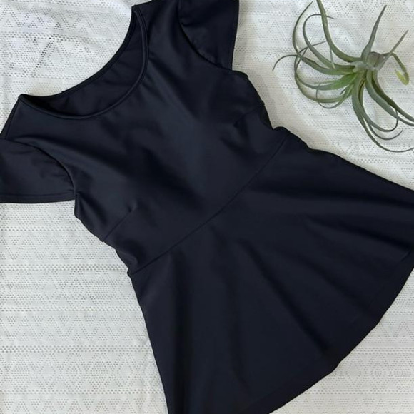 女性轮廓的基本素色系列♡水陆两用服装通常【福冈泳衣天神泳衣度假泳衣ALBOVE瑜伽健身房PEAK&PINE Mens泳衣】