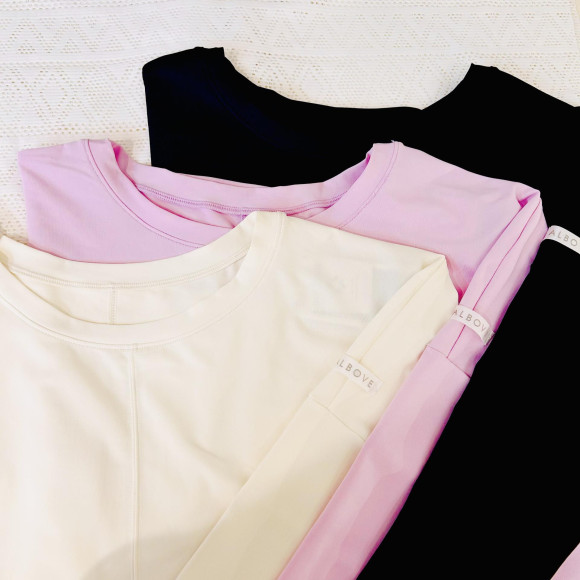 地球に優しい生地♡紫外線対策にも！エコ素材クロップド丈トップス☆【福岡水着　天神水着　リゾート水着　ALBOVE　ヨガ　ジム　PEAK & PINE　メンズ水着　ジムトレーニング　マリンアクティビティ】