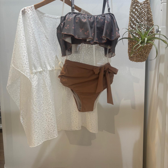 今季トレンドの「リボン柄♡可愛らしさ全開水着♡♡【福岡水着　天神水着　リゾート水着　ALBOVE　ヨガ　ジム　PEAK & PINE　メンズ水着　サウナ】