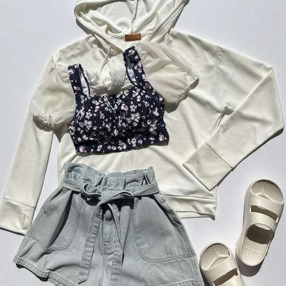 小花柄がレトロ可愛いパフスリーブ水着♡【福岡パルコ　福岡水着　天神水着　九州水着　サウナにおすすめ　水着初心者　修学旅行】