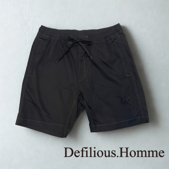 無地シンプルなサーフパンツ♪【福岡パルコ　サーフパンツ　メンズ水着　ジムプール　ホテルプール　福岡水着　九州水着　天神水着　大人水着】