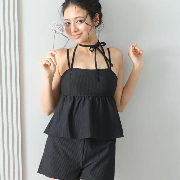 チョーカー風の首紐が可愛い水着♬【福岡水着　天神水着　リゾート水着　ALBOVE　ヨガ　ジム　PEAK & PINE　メンズ水着】