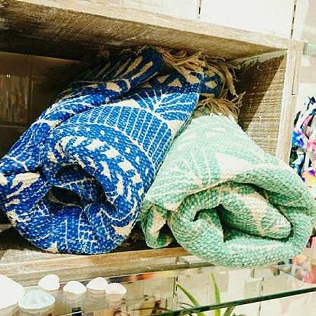 福岡・天神地区☆リゾート水着ショップPEAK&PINE福岡パルコ店☆水着以外のアイテムもありますよ！
