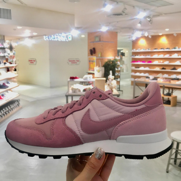 Nike W Internationalist エースシューズ ショップニュース 福岡parco パルコ