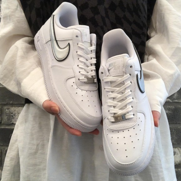 Restock!!! NIKE☆WMNS AIR FORCE 1 `07