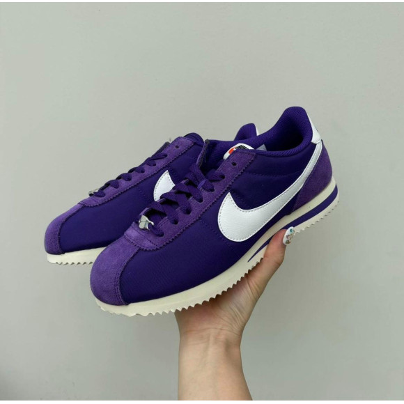 NIKE☆W CORTEZ