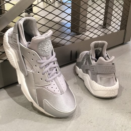 NIKE♡AIR HUARACHE RUN