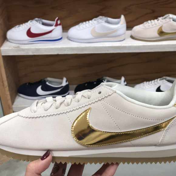 NIKE☆W CLASSIC CORTEZ SE