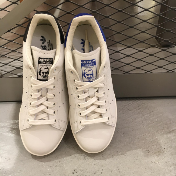 ADIDAS☆STAN SMITH