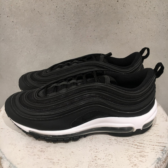 NIKE ☆ AIRMAX 97